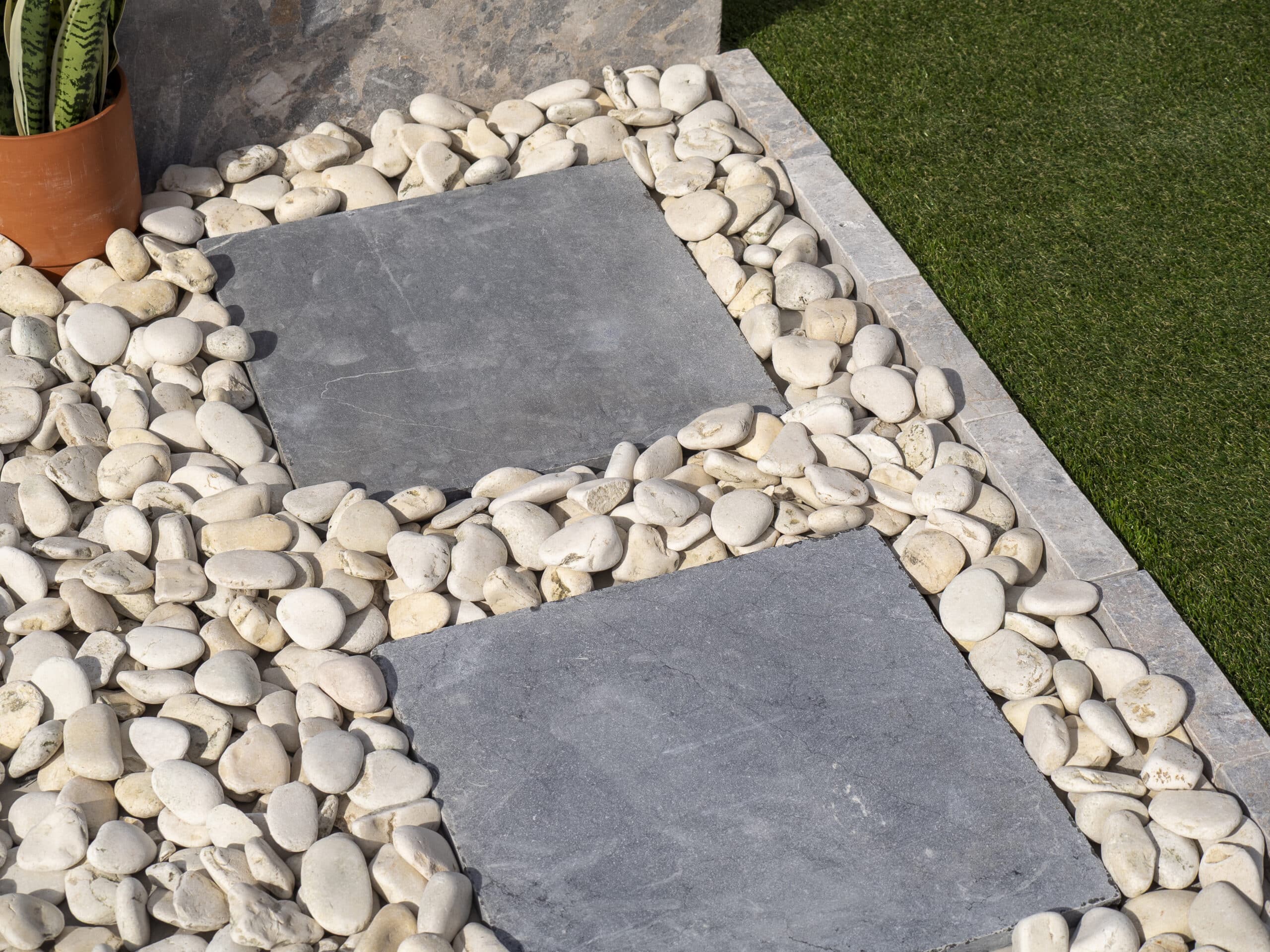 Ivory Pebble 30-50mm - Image 4